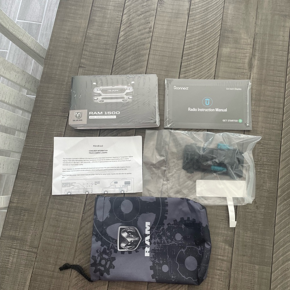 2021 Ram 1500 users manual